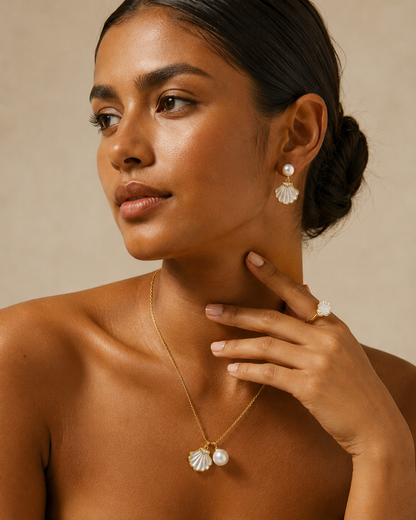 Mother-of-Pearl Shell Golden Pearl Set